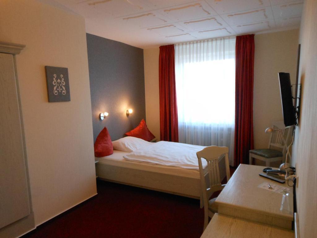 Hotel Pfeffermuehle Borchen ห้อง รูปภาพ